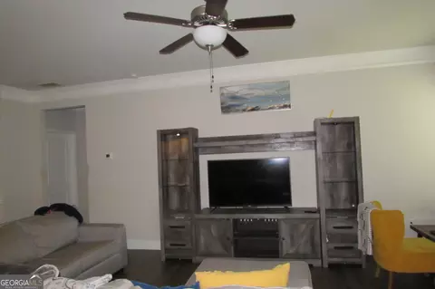 5536 Valley Loop, Fairburn, GA 30213 photo 4