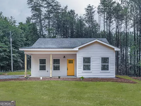 192 Angel Rd, Fairmount, GA 30139