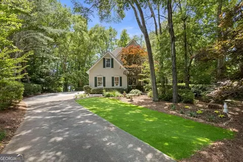 40 White Laurel Ln, Hampton, GA 30228