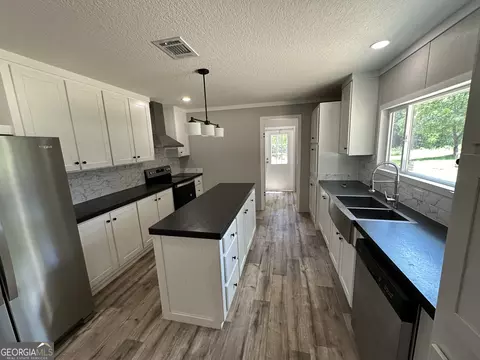 231 Lawrence, Cornelia, GA 30531 photo 44