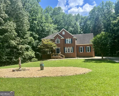 180 Nix Ct, Fayetteville, GA 30214