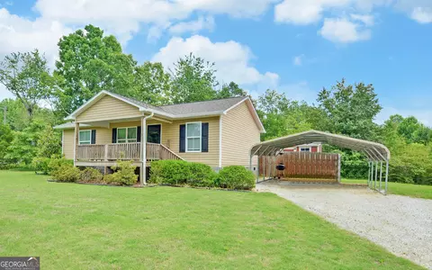 3934 Williams Bridge Rd, Toccoa, GA 30577 photo 2