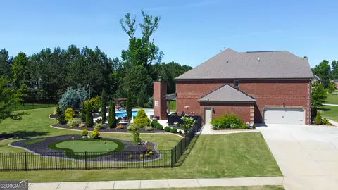 Exterior - 1600 Cimarron Pass, Hampton, GA 30228 photo 10 of 13