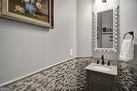 Bath - 1600 Cimarron Pass, Hampton, GA 30228 photo 6 of 9