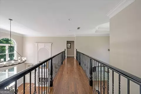 Entry Way - 6920 Kettering Ln, Suwanee, GA 30024 photo 4 of 8