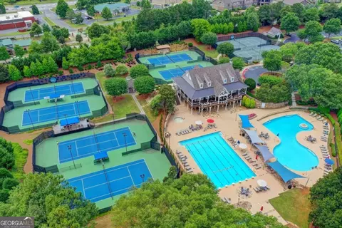 Exterior - 6920 Kettering Ln, Suwanee, GA 30024 photo 15 of 16