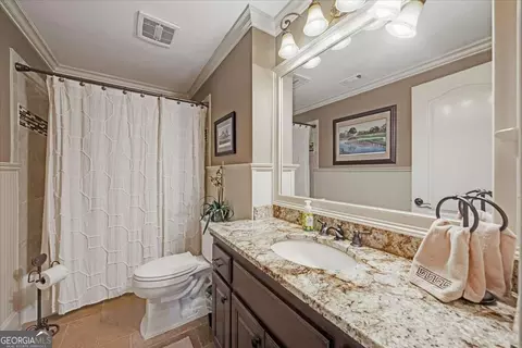 Bath - 6920 Kettering Ln, Suwanee, GA 30024 photo 10 of 10