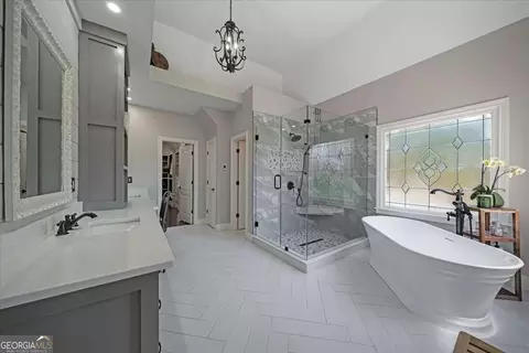 Bath - 6920 Kettering Ln, Suwanee, GA 30024 photo 2 of 10