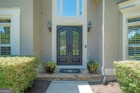Entry Way - 6920 Kettering Ln, Suwanee, GA 30024 photo 1 of 8
