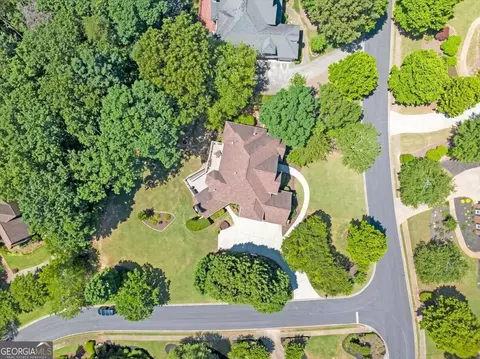 View/Area - 6920 Kettering Ln, Suwanee, GA 30024 photo 1 of 5