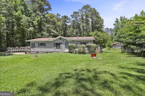 765 Pebblebrook Rd, Woodbury, GA 30293