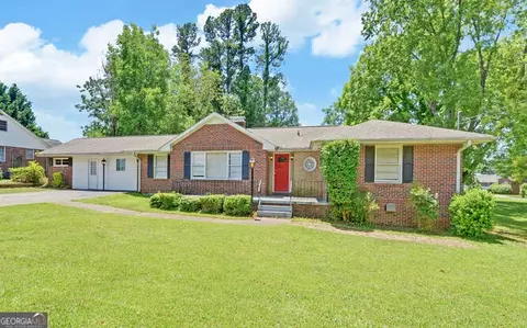100 Terrell Dr, Toccoa, GA 30577 photo 2