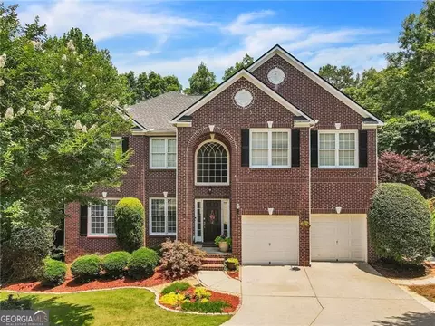 1079 Blankets Creek Dr, Canton, GA 30114