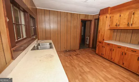 81 Edwards St, Toccoa, GA 30577 photo 8