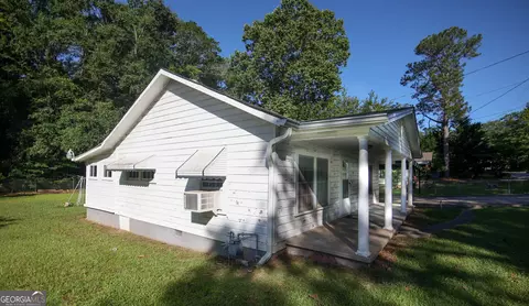 81 Edwards St, Toccoa, GA 30577 photo 2