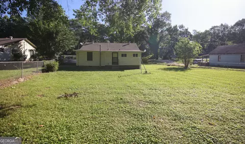 81 Edwards St, Toccoa, GA 30577 photo 3