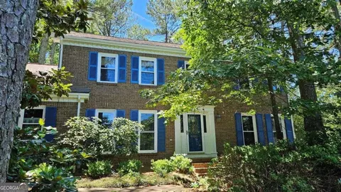 4110 Manor House Dr, Marietta, GA 30062