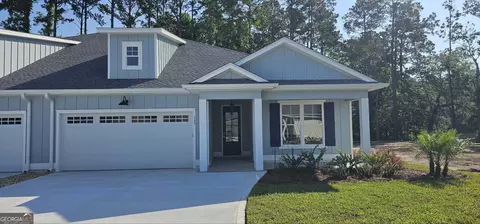 145 Green Turtle Ct, Kingsland, GA 31548