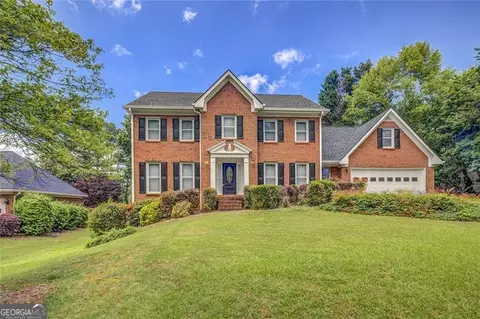 2341 Soaring Ln, Lawrenceville, GA 30044