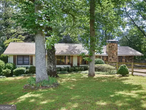 7334 Campground Rd, Cumming, GA 30040