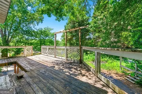 83 Crestlawn Dr, Toccoa, GA 30577 photo 9