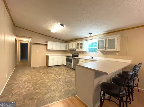 372 Cherokee Dr, Bowman, GA 30624 photo 3