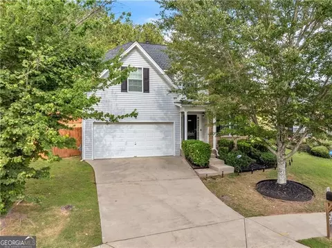 520 Amish Ave, Riverdale, GA 30296