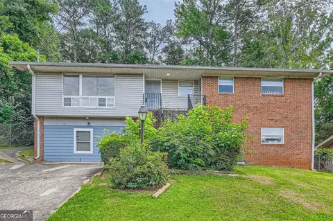 3006 Thrasher Cir, Decatur, GA 30032