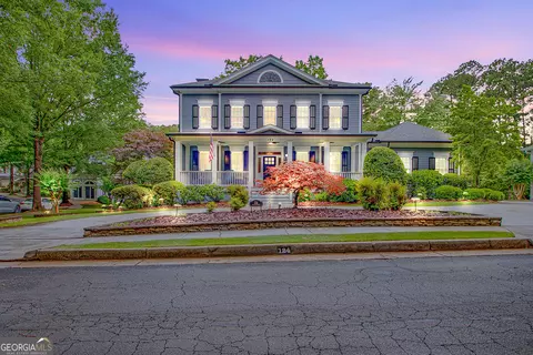 124 N Cove Dr, Peachtree City, GA 30269