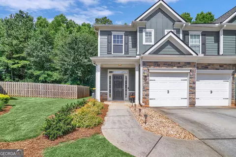 77 Tahoe Dr, Newnan, GA 30263