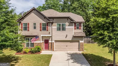 232 Huntleigh Chase Dr, Dallas, GA 30132