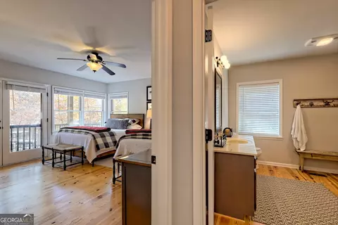 Entry Way - 655 Laprades Rd, Clarkesville, GA 30523 photo 7 of 7