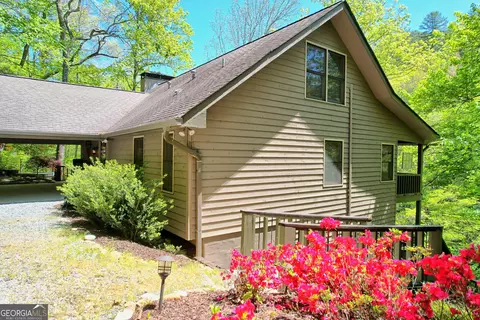 Exterior - 655 Laprades Rd, Clarkesville, GA 30523 photo 3 of 22