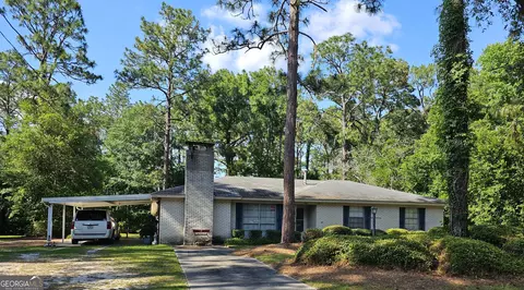 108 Pound Dr, Statesboro, GA 30458