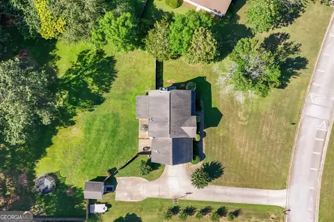 211 Thorne Wood Ln, Hampton, GA 30228 photo 6