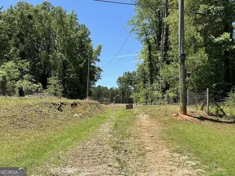 1500 Aqua Rd, Madison, GA 30650