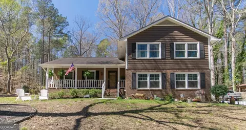 155 Partridge Pt, Fayetteville, GA 30215