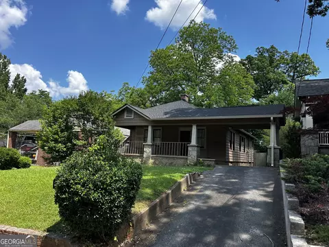 2184 Newnan St, East Point, GA 30344