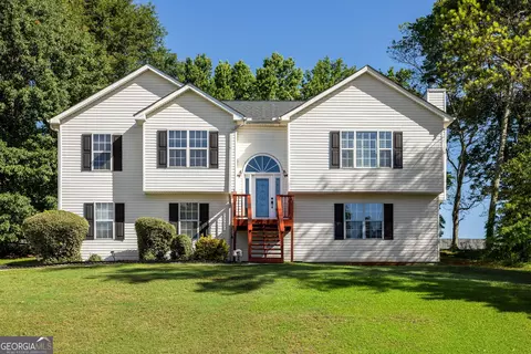 7790 Poppy Dr, Winston, GA 30187