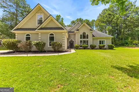 242 Scenic Dr, Mcdonough, GA 30252