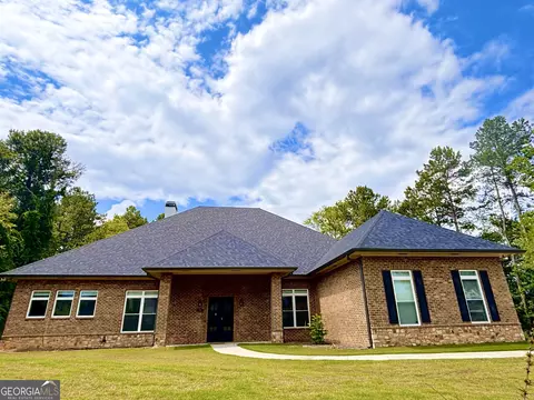 1540 Leach Dr, Lawrenceville, GA 30045