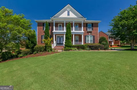 102 Keswick Manor Dr, Tyrone, GA 30290