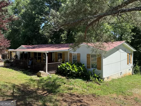 6165 River Run Ct, Gainesville, GA 30506
