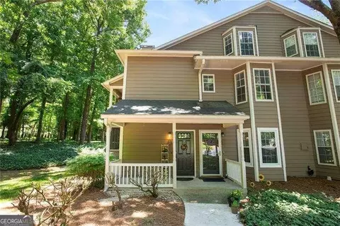2112 N Forest Trl, Atlanta, GA 30338