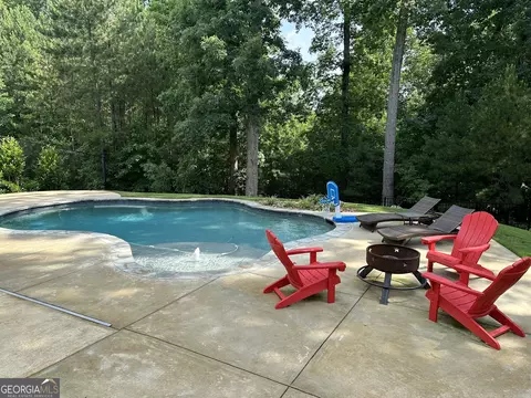 764 Markhams Dr, Madison, GA 30650 photo 2