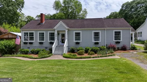 522 E 8th St SE, Rome, GA 30161