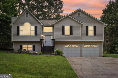 547 Emerald Pines Dr, Dallas, GA 30157