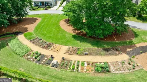 View/Area - 5630 Vineyard Park Trl, Norcross, GA 30071 photo 6 of 7