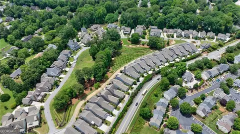 View/Area - 5630 Vineyard Park Trl, Norcross, GA 30071 photo 4 of 7