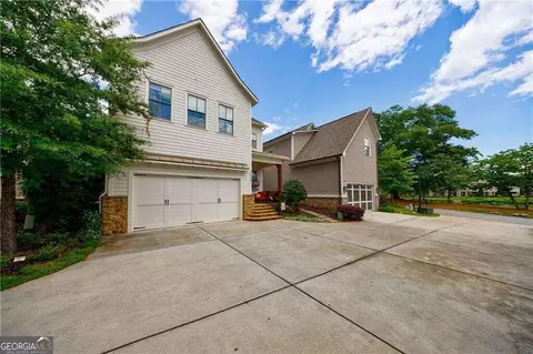 Exterior - 5630 Vineyard Park Trl, Norcross, GA 30071 photo 6 of 12